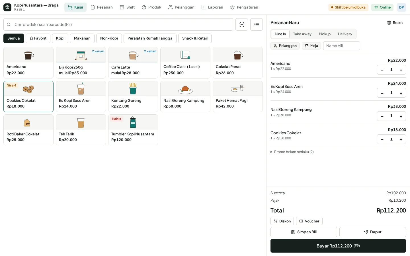 Layar kasir KasirNow dengan grid produk bergambar, keranjang berisi empat item, rincian pajak, dan tombol Bayar